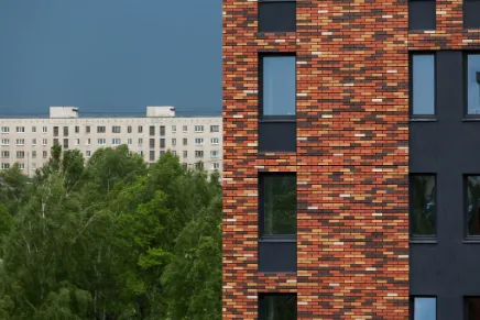 تضاد رنگی در آجرنما