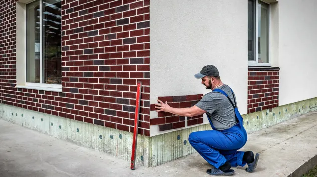 بهترین روش های نصب انواع آجرنما ساختمان